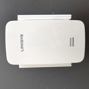 Linksys RE6300 AC750 BOOST Wi-Fi Range Extender
